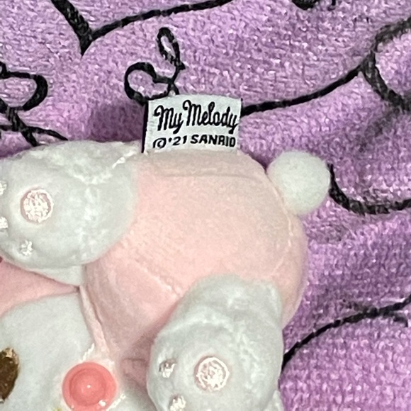 Sanrio x Miniso Baby My Melody Plush Keychain - Picture 6 of 10
